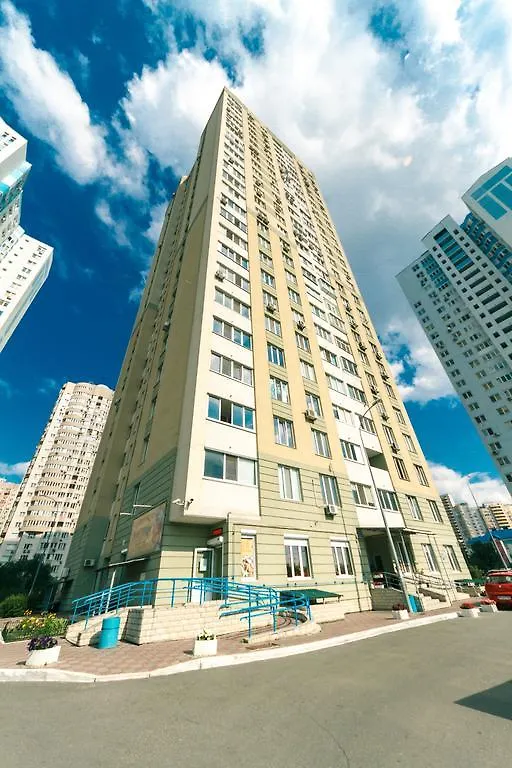 Apartment On Urlovskaya 23A Kiev Ukraine