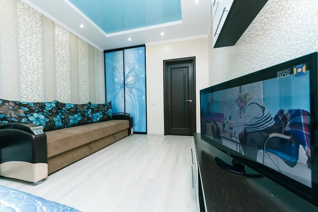 Apartment On Urlovskaya 23A Kiev